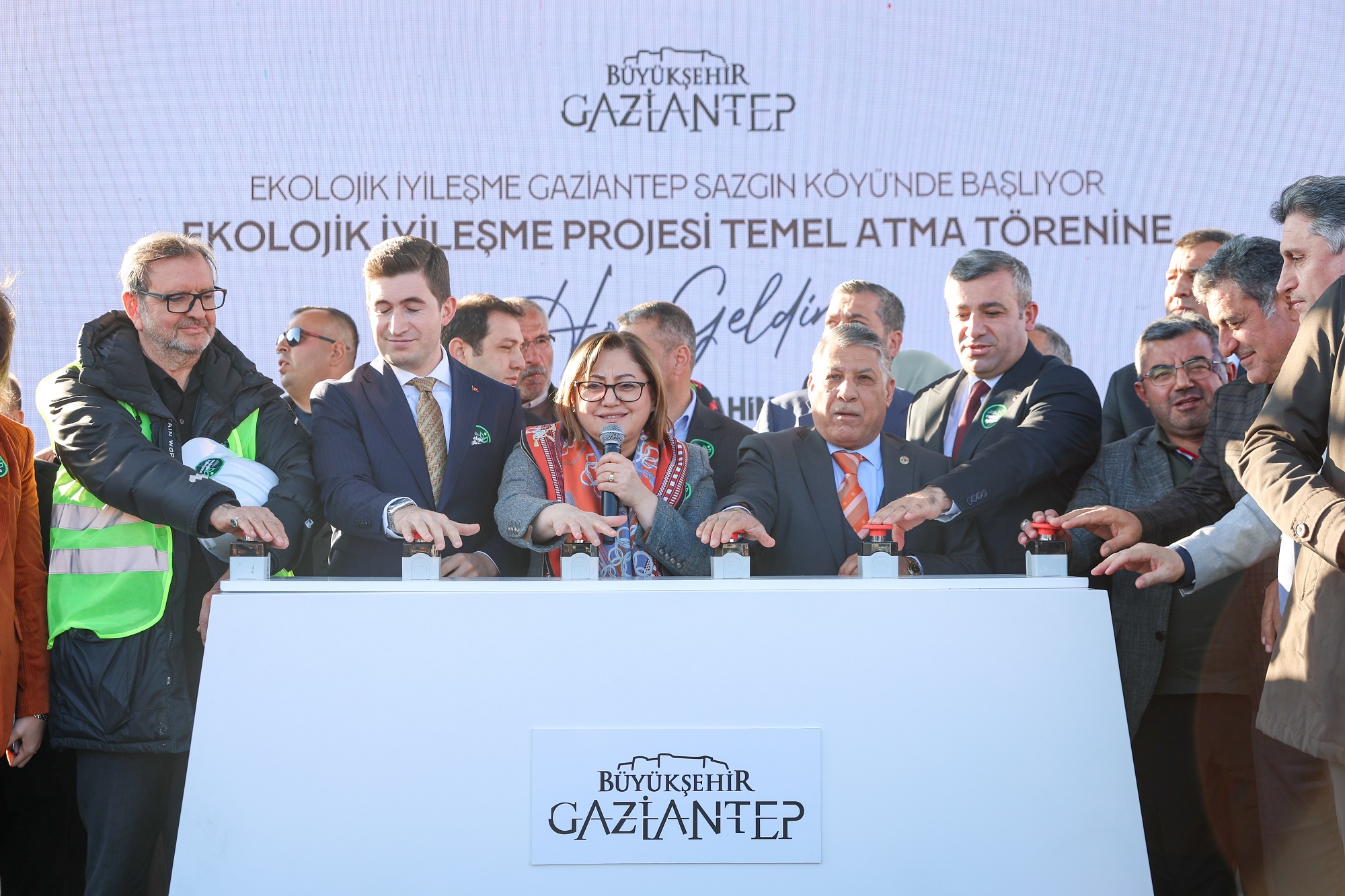HEDEF, UZUN ÖMÜRLÜ YAPILAR, ENERJİ VERİMLİLİĞİ VE MİNİMUM KARBON İZİ!