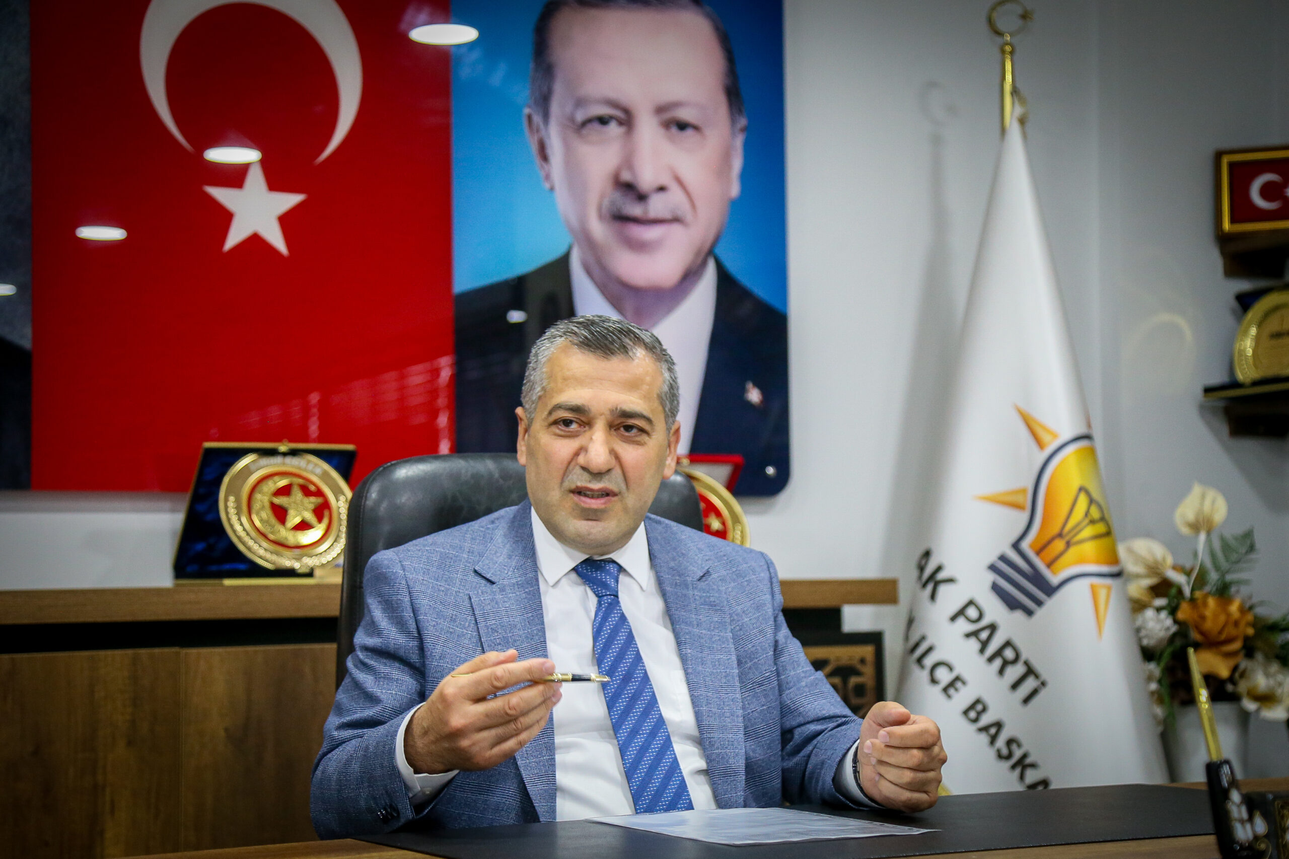 TikTok Belediyeciliği ile Şehitkamil’in Sorunları Çözülmez!