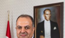 SANKO ÜNİVERSİTESİ HASTANESİ GENEL MÜDÜRÜ DR. KİLECİ: “BÜYÜK ÖNDERİMİZİN MANEVİ MİRASI YOLUMUZU AYDINLATMAYA DEVAM EDİYOR”