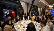 TAHMAZOĞLU GURBETTEKİ ŞAHİBEYLİ ÜNİVERSİTELİLERLE BİR ARAYA GELDİ
