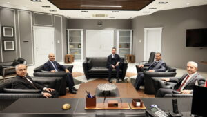 ŞAHİNBEY BELEDİYE BAŞKANI TAHMAZOĞLU’NDAN GAÜN REKTÖRÜ DOĞAN’A ZİYARET